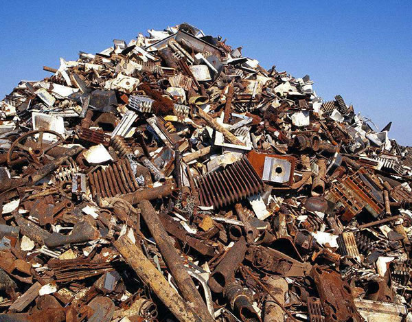 how-to-sort-waste-metal-from-trash